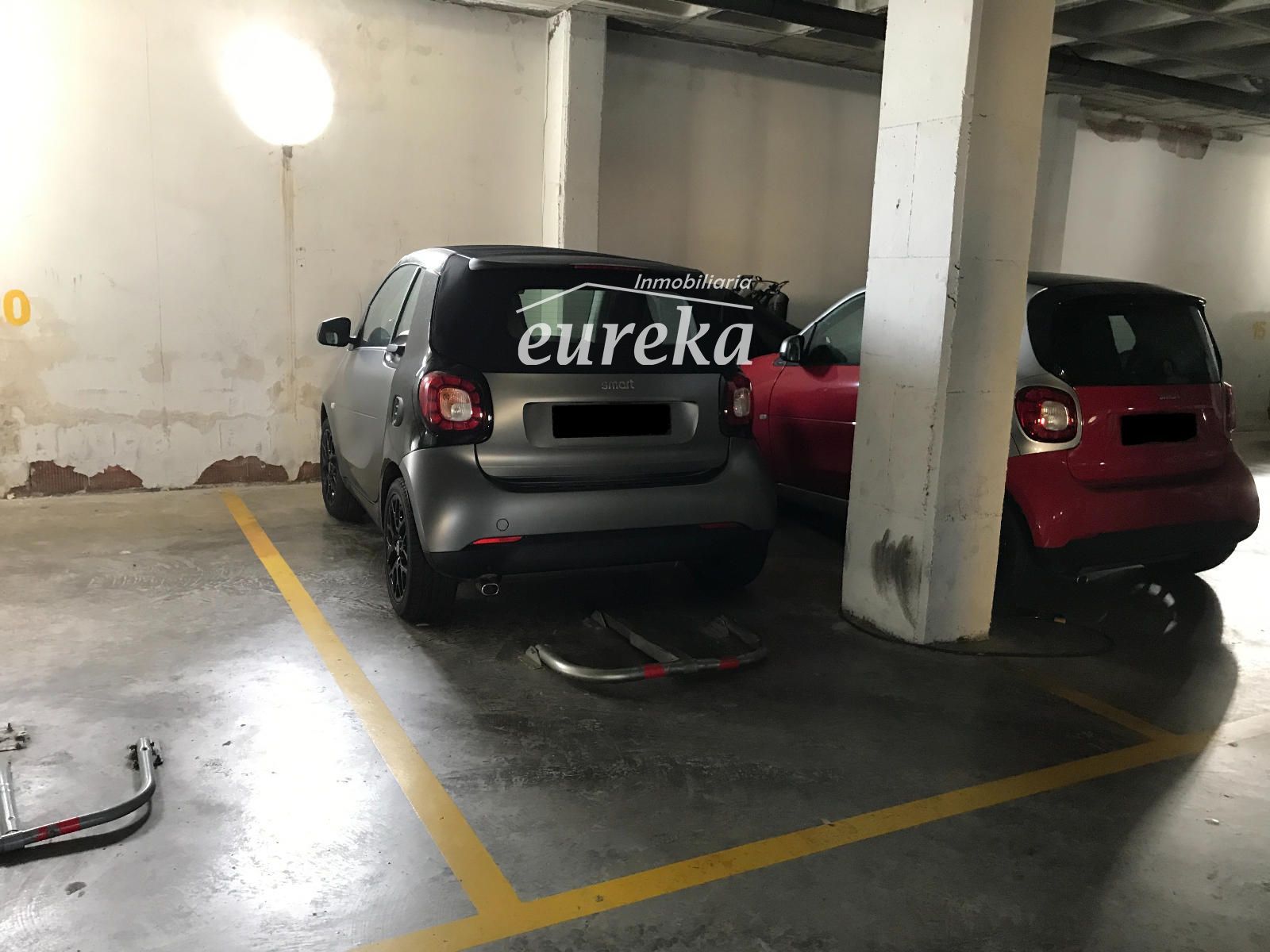 3-Zimmer-Wohnung mit Pool und privatem Parkplatz in Santa Margarita Roses