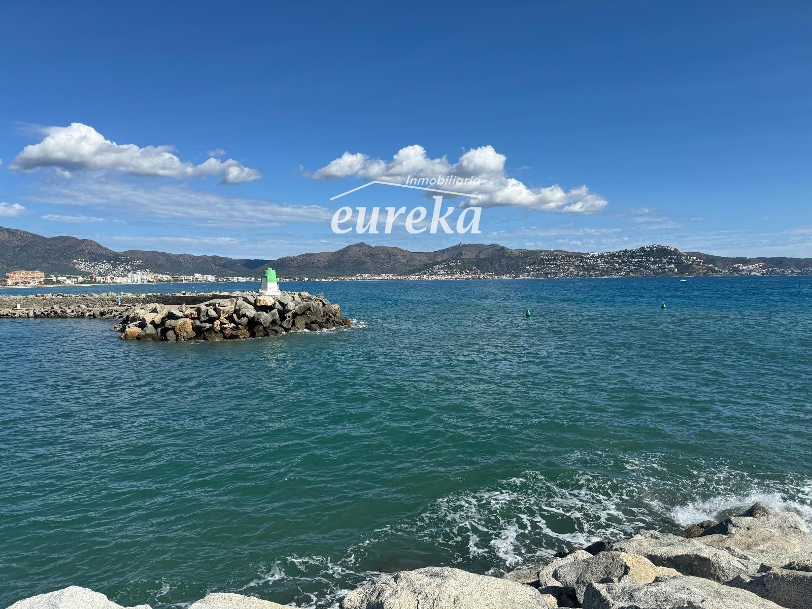 PORT GREC NAUTICA Large studio with sleeping cabin for renovation, with views of the main canal in Empuriabrava - Foto 33
