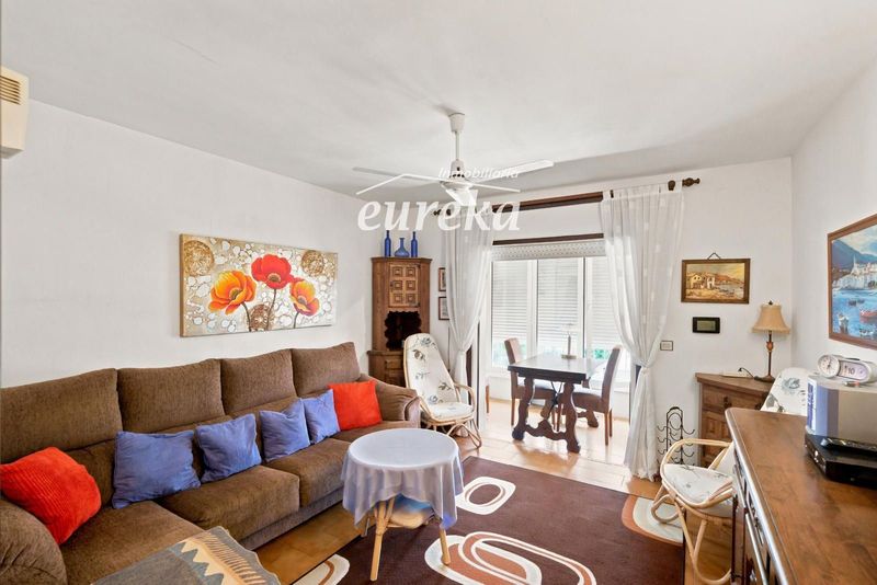 Flat for sale Empuriabrava, Girona. Ref: 2718. Agencia Eureka