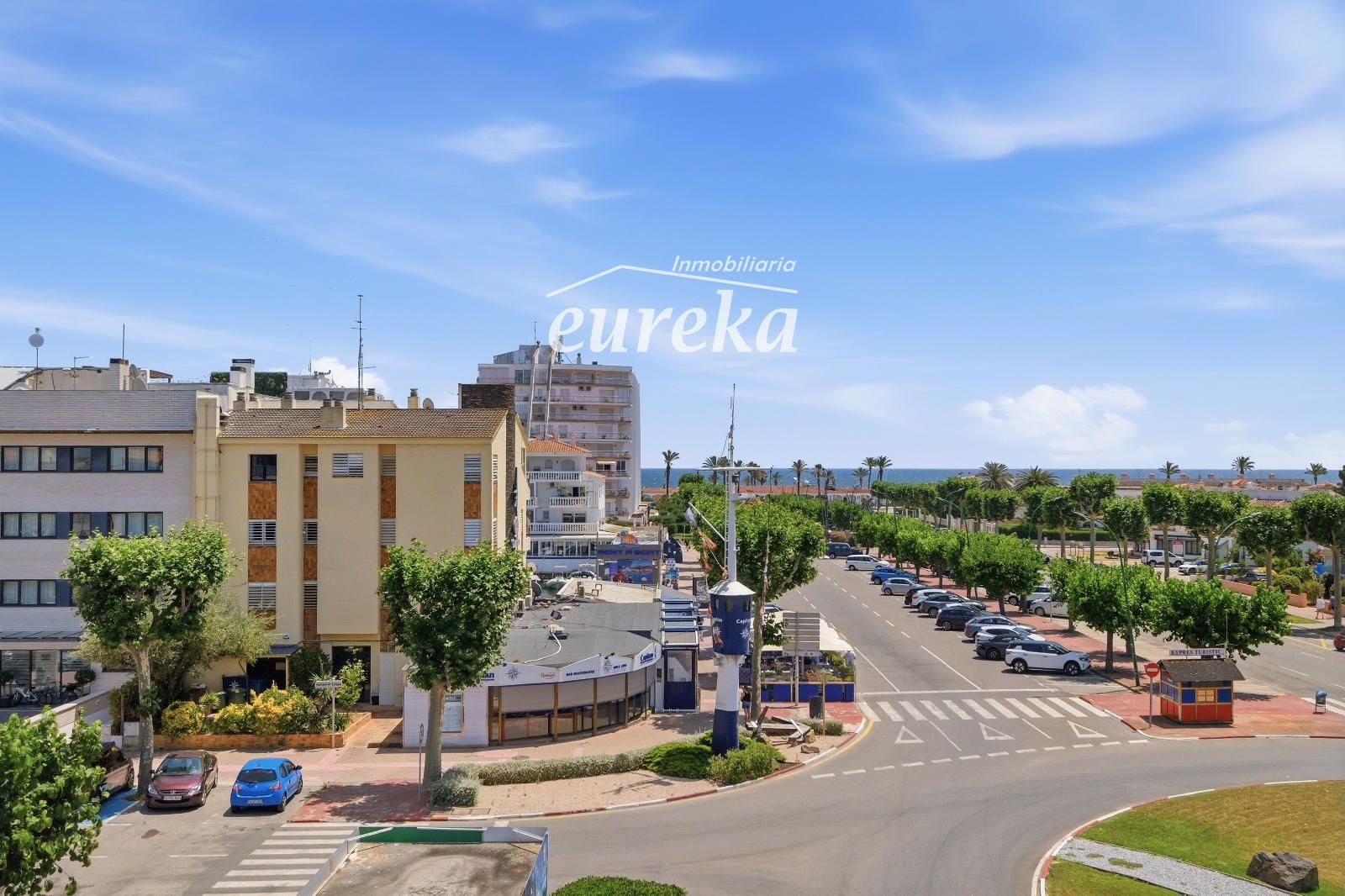 POBLAT TÍPIC Acogedor apartamento en pleno centro de Empuriabrava y a 400m de la playa - Foto 2