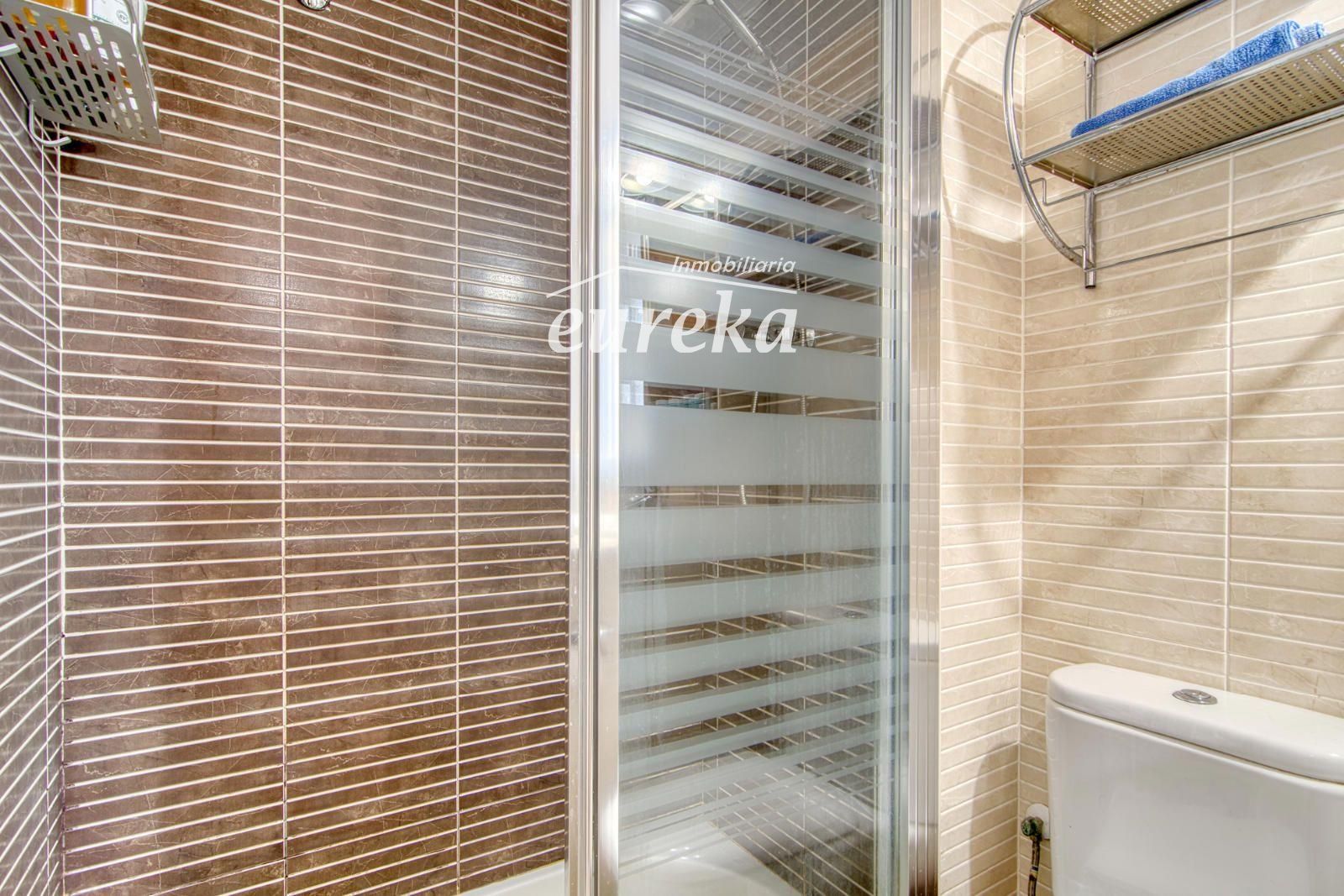 Luminoso ático con terraza, piscinas, parking y trastero en Santa Margarida - Foto 22
