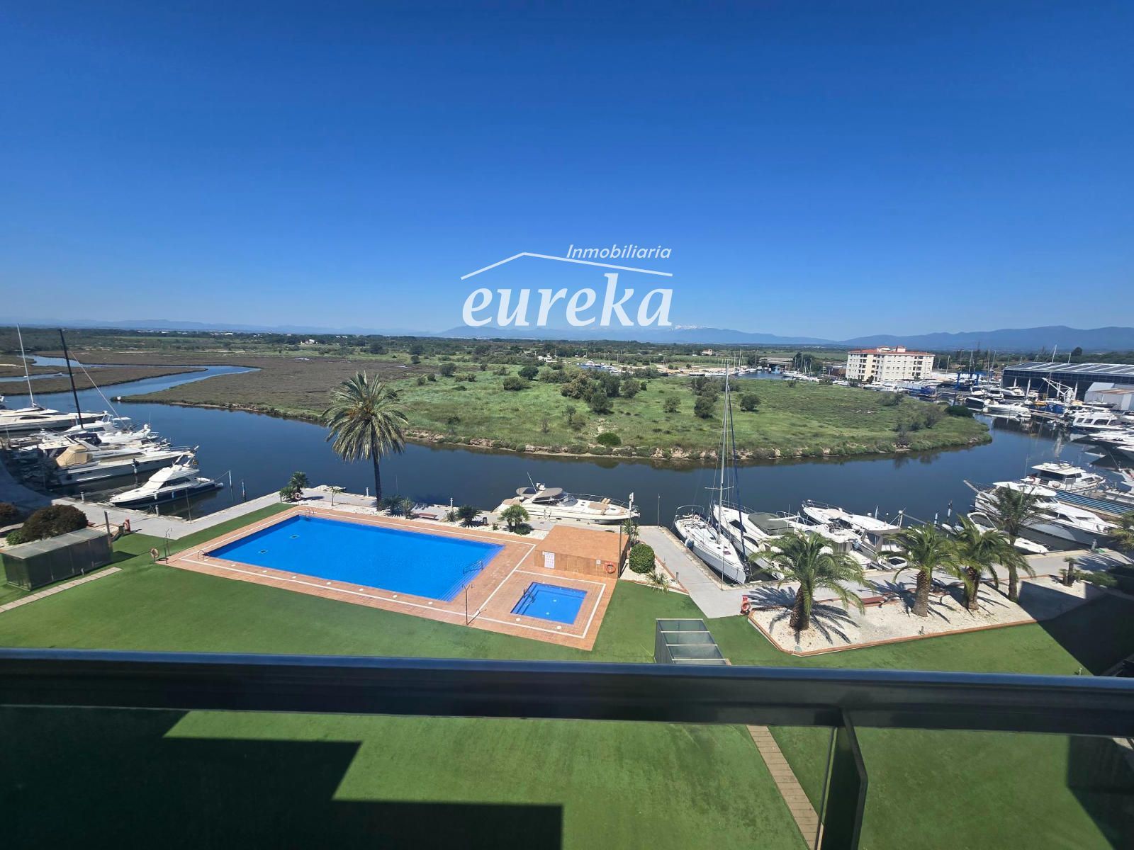 Apartament a última planta a Santa Margarita Roses