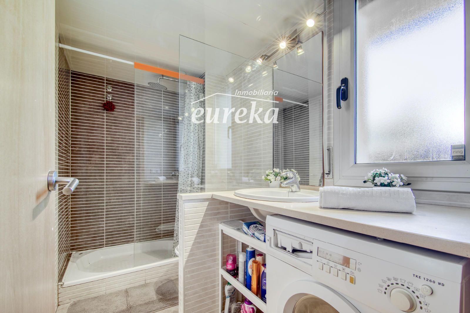 Apartamento moderno en planta baja con terraza y piscina en Santa Margarita