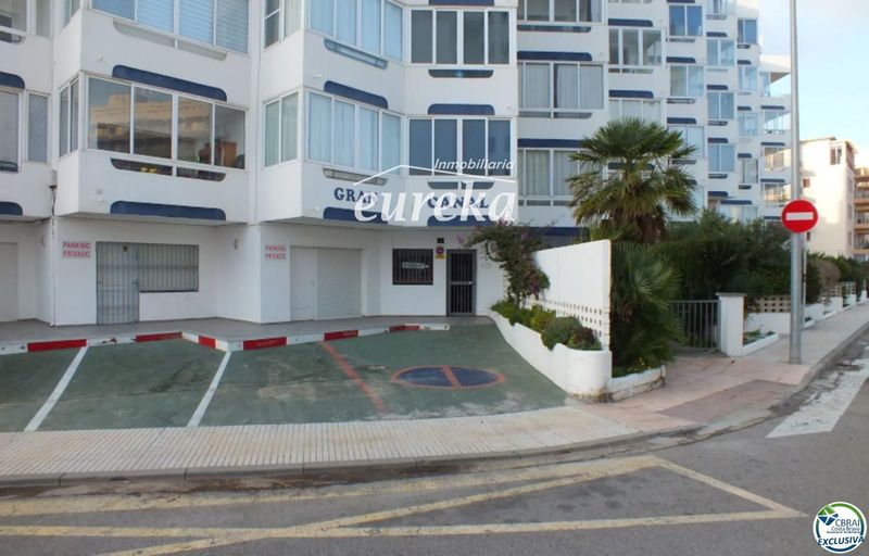 Flat for sale Roses, Girona. Ref: 2733. Agencia Eureka
