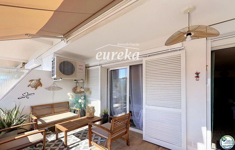 Flat for sale Empuriabrava, Girona. Ref: 2738. Agencia Eureka