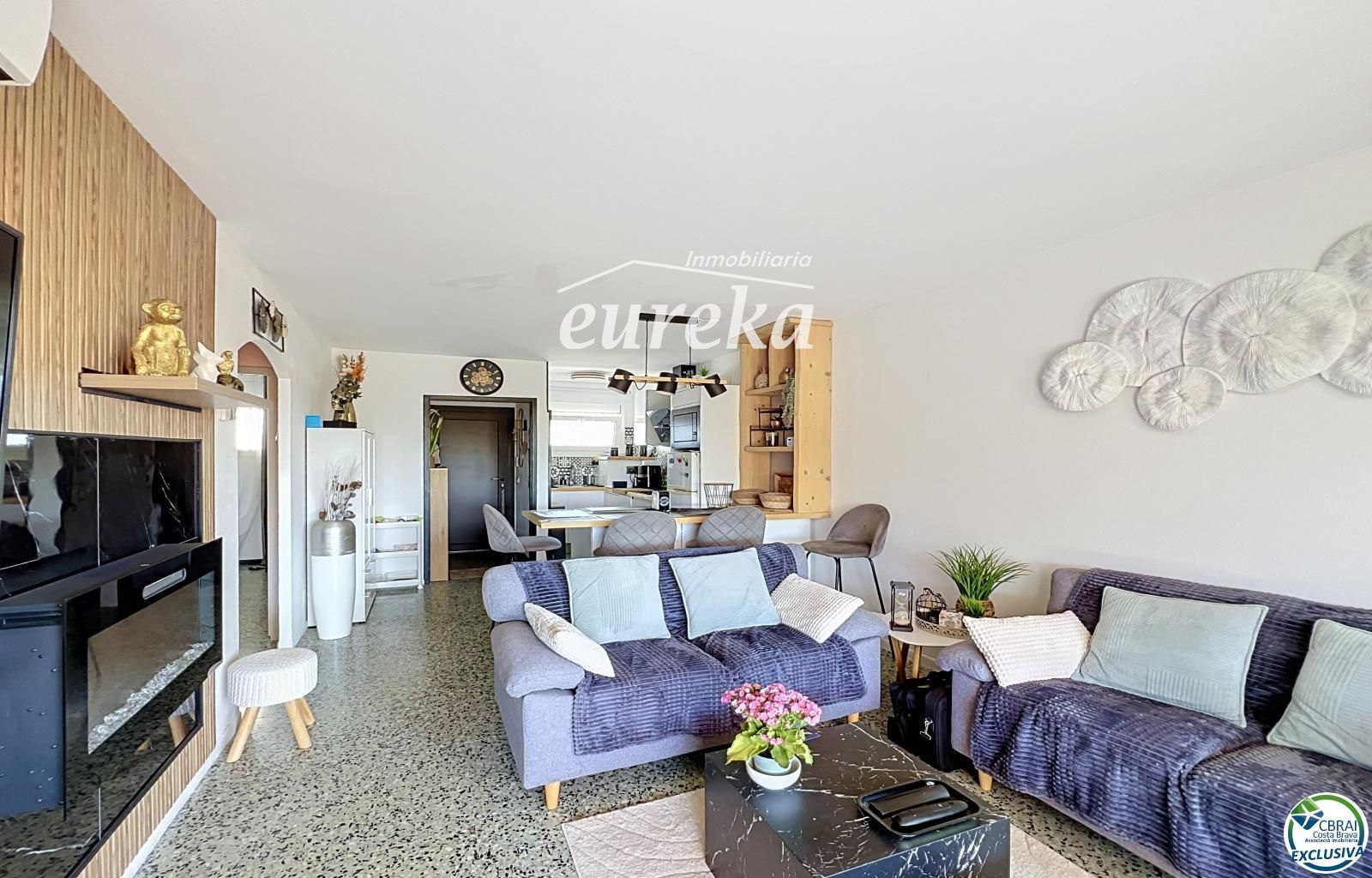 Apartamento reformado con terraza a 150 m de la playa – Empuriabrava - Foto 5