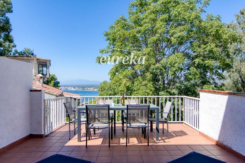 Flat for sale Roses, Girona. Ref: 2741. Agencia Eureka