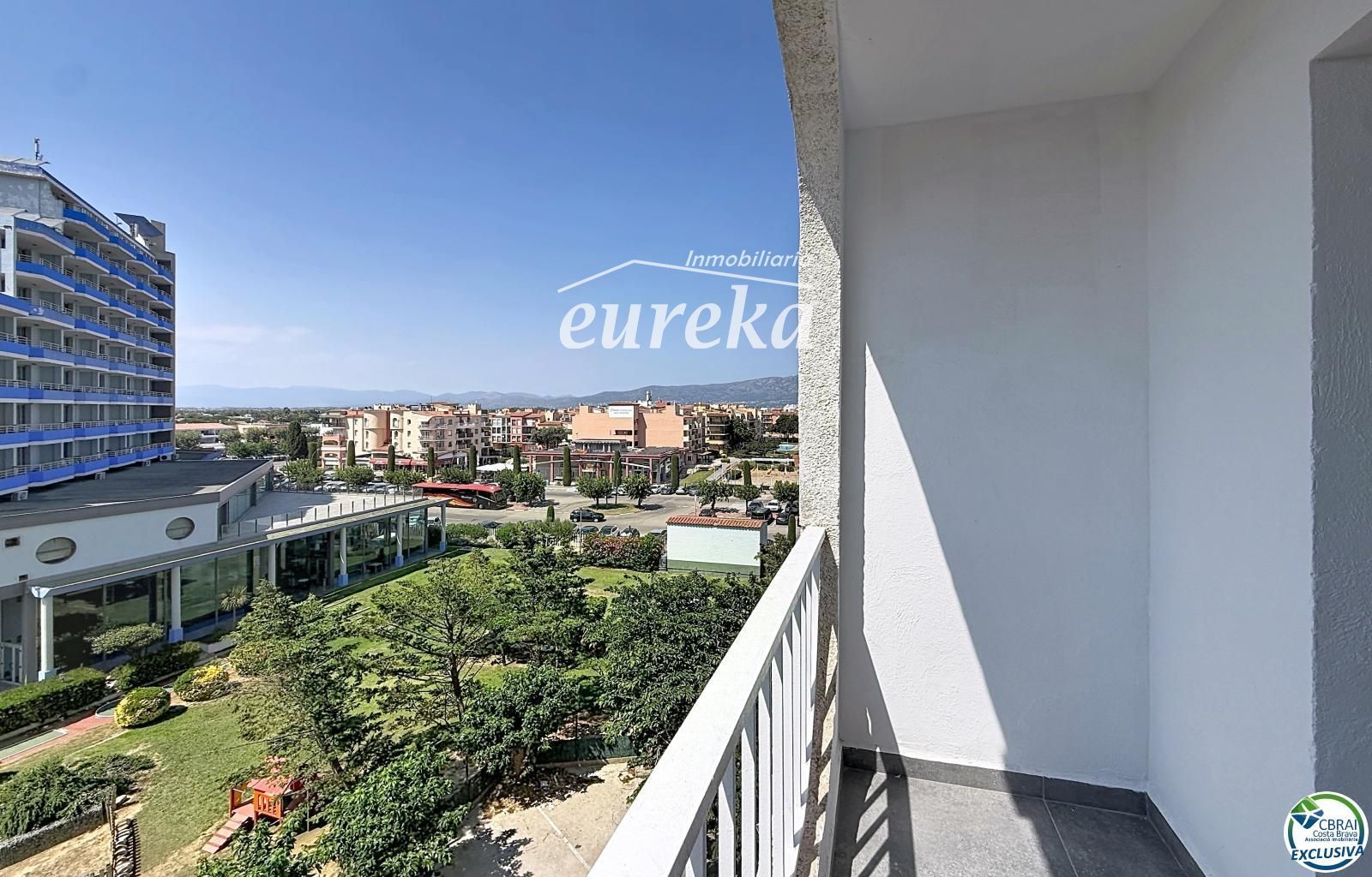 Apartamento en primera línea de mar en Empuriabrava - Foto 2