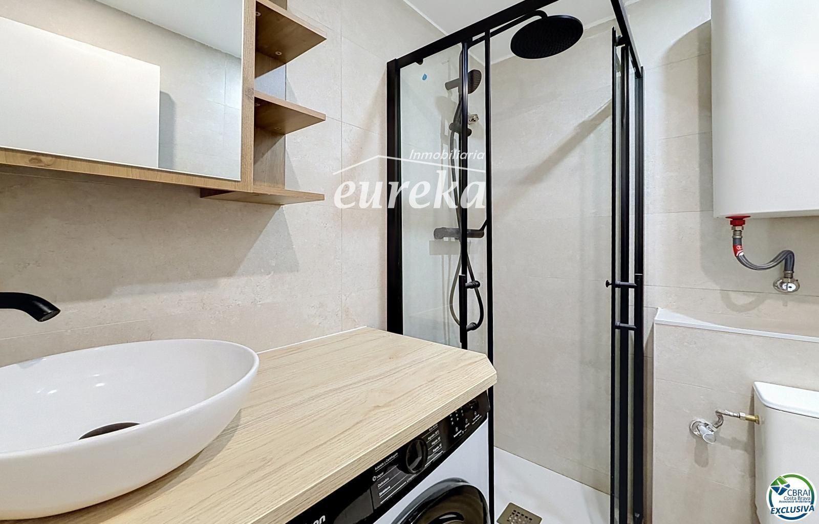 Apartamento en primera línea de mar en Empuriabrava - Foto 8