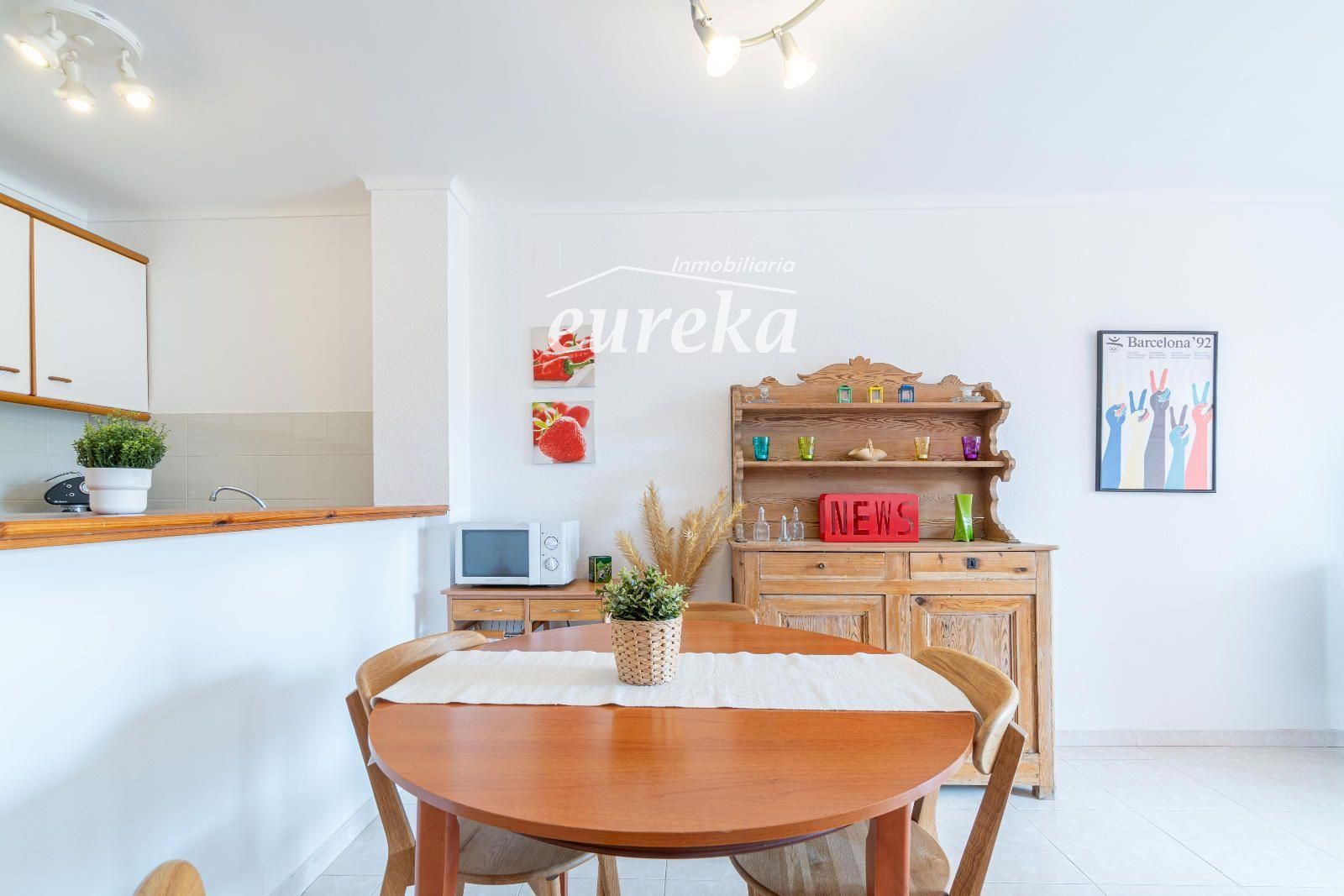 GRAN RESERVA Encantador apartamento a solo 50 metros de la playa, con piscinas, jardines comunitarios y licencia turística - Foto 9