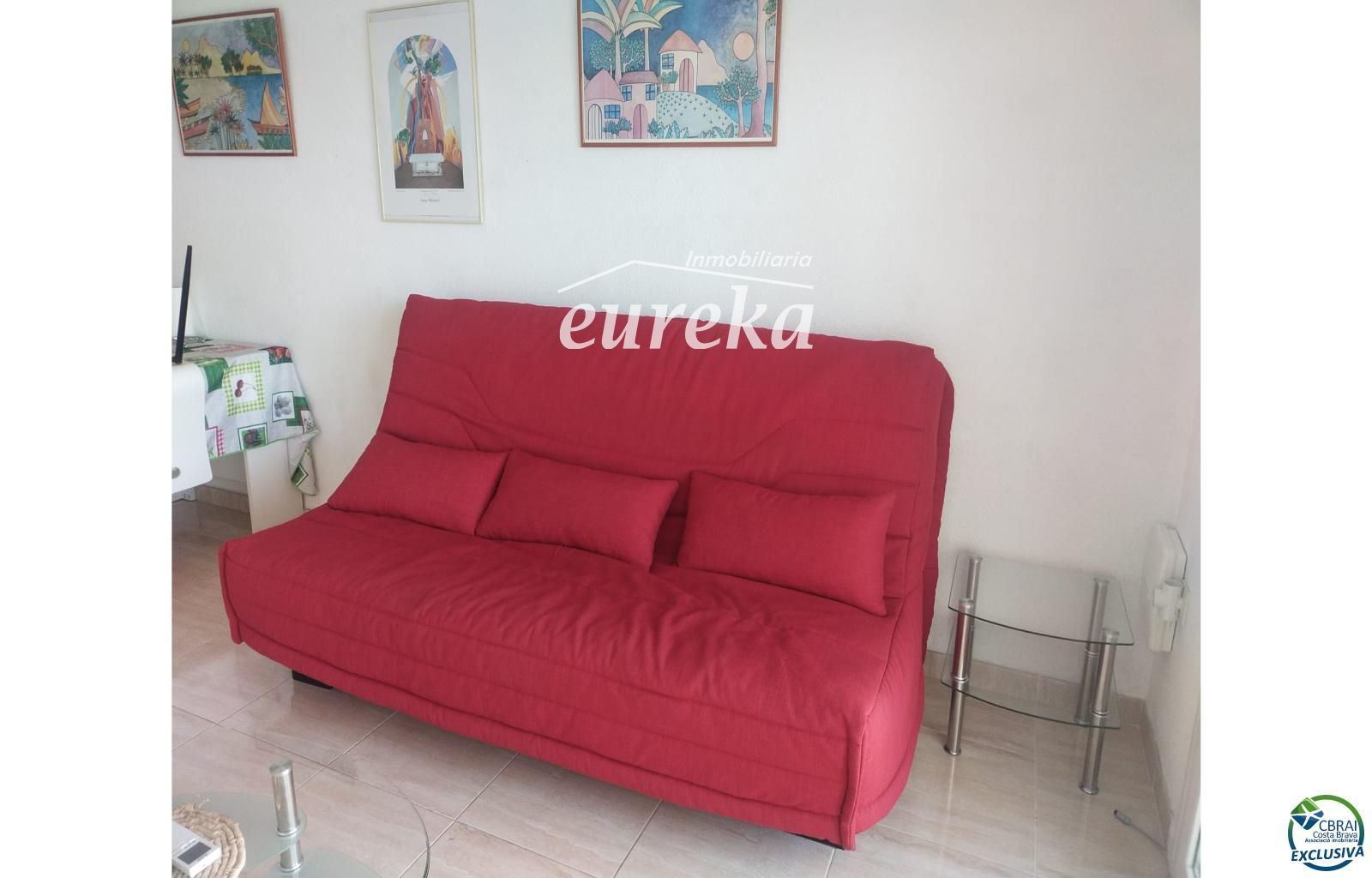 Apartamento agradable junto al lago San Maurici, con bonitas vistas al canal, piscina y jardines comunitarios. - Foto 11