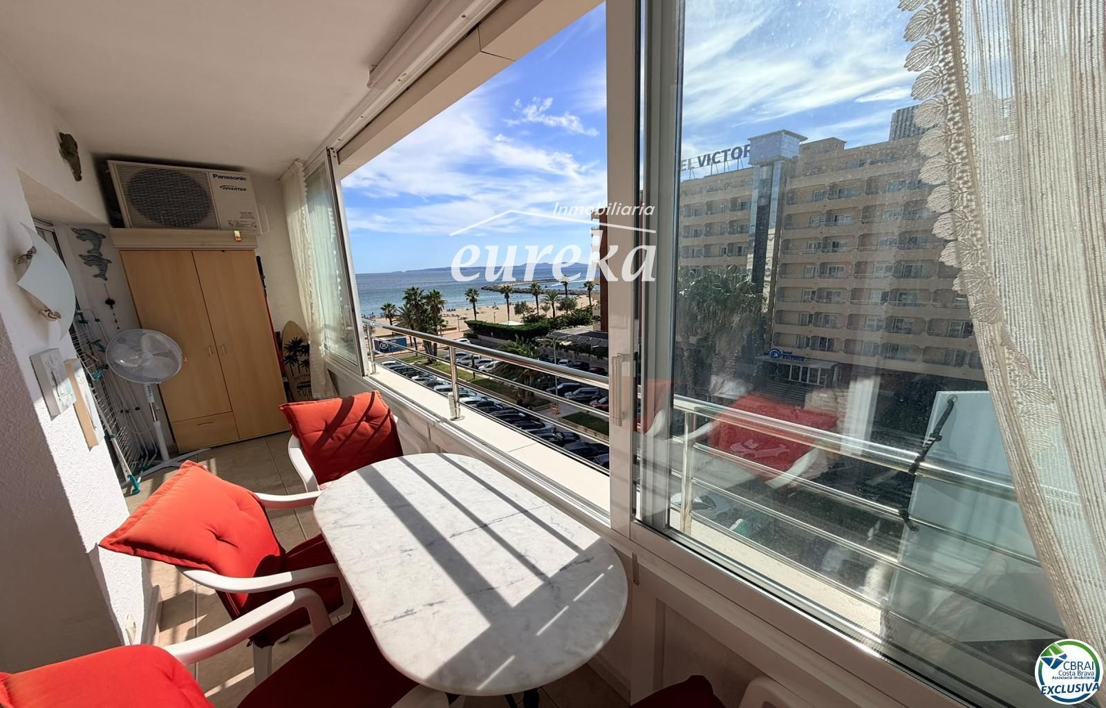Primera línea, vistas espectaculares al mar, reformado. - Foto 64