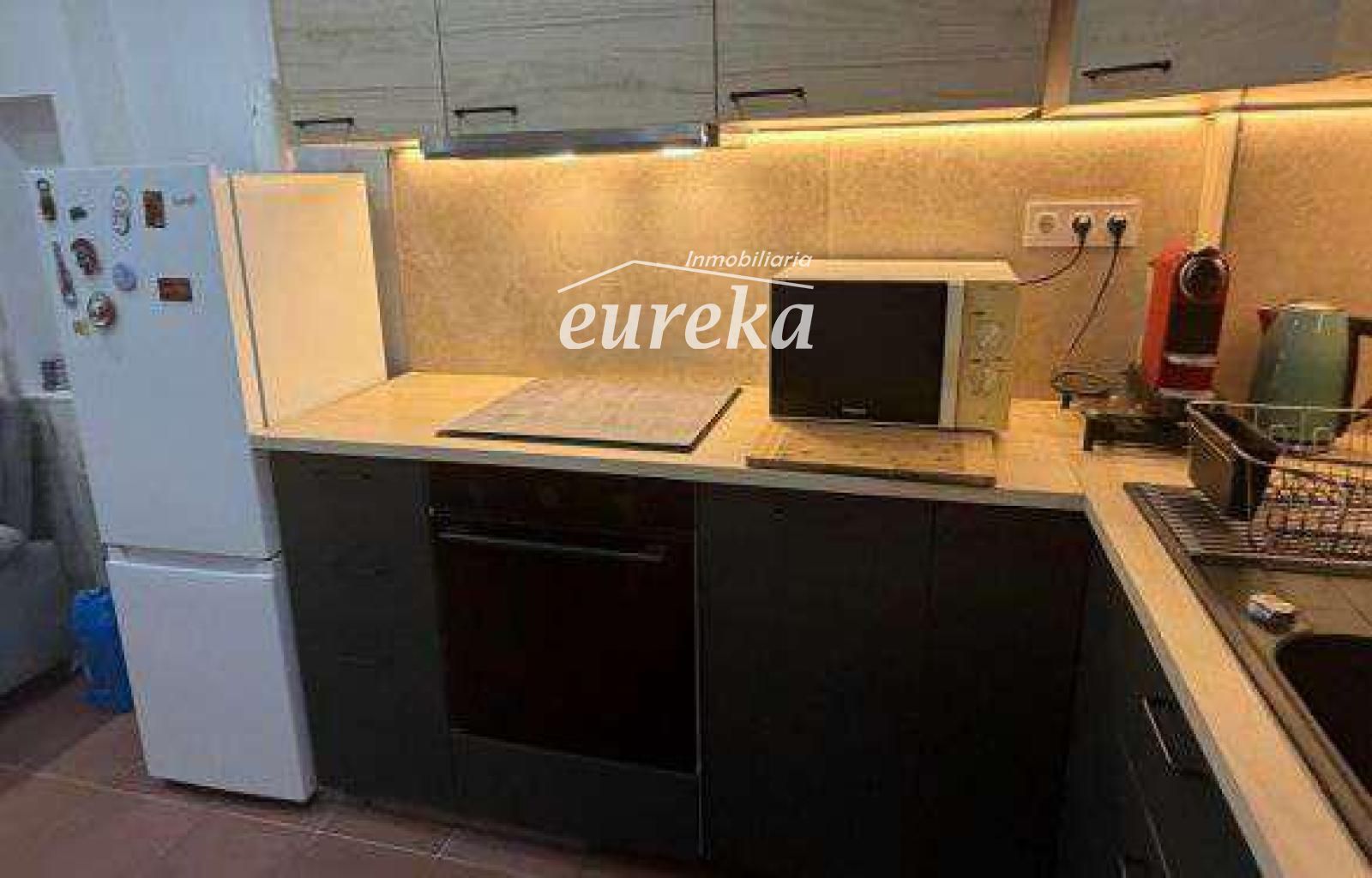 Planta baja de 2 habitaciones con terraza en complejo con piscina - Foto 10