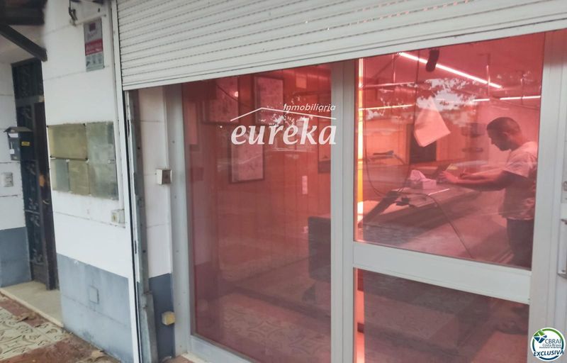 Local Comercial en venda Empuriabrava, Girona. Ref: 2762. Agencia Eureka