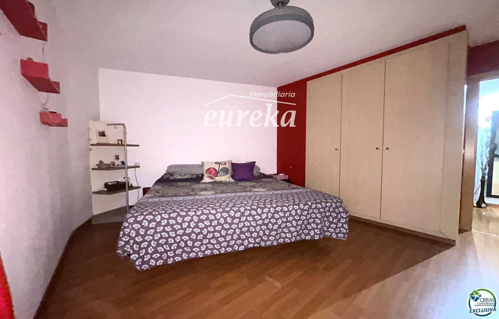 Piso reformado en el centro de Llançà, listo para entrar a vivir - Foto 18