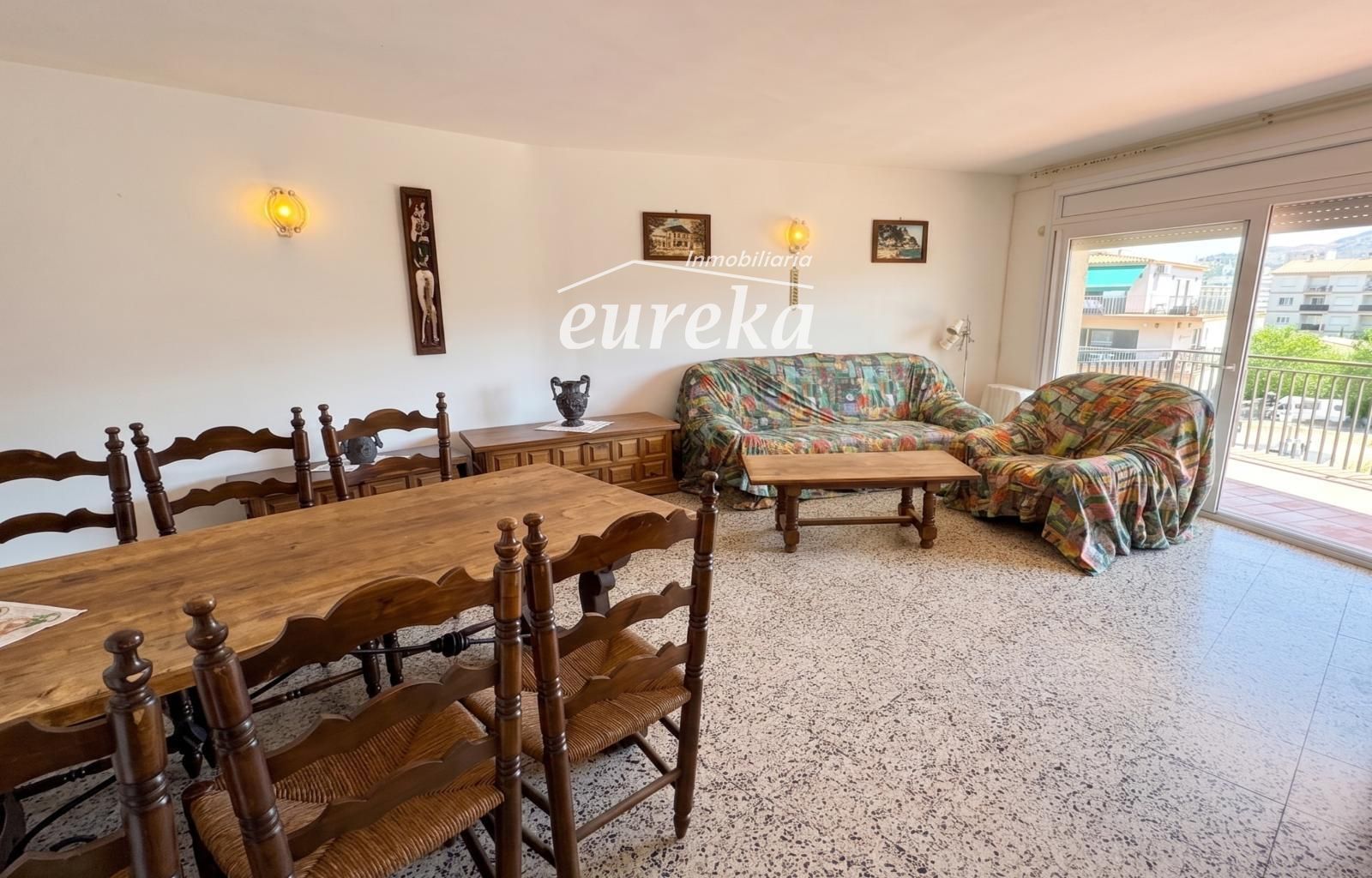 Apartamento luminoso con terraza — Última planta, Santa Margarita, Roses - Foto 10