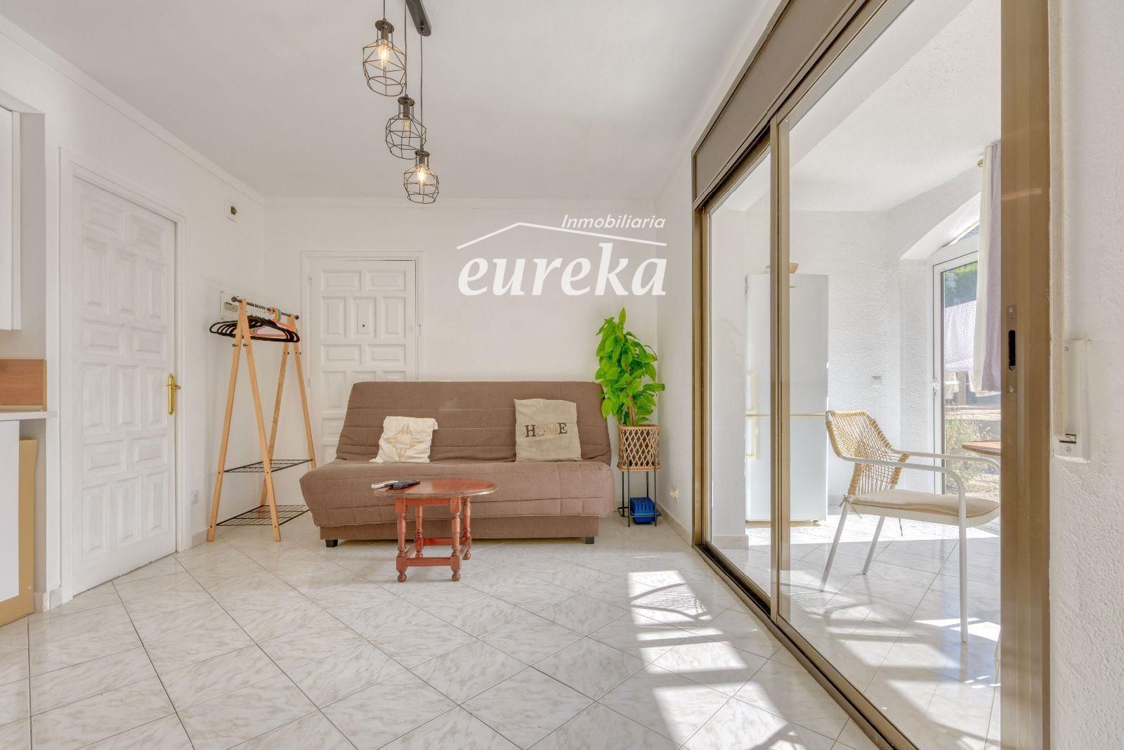 Si buscas un lugar tranquilo en Roses, rodeado de naturaleza y con todas las comodidades para disfrutarlo durante todo el año, este apartamento puede sorprenderte. - Foto 2