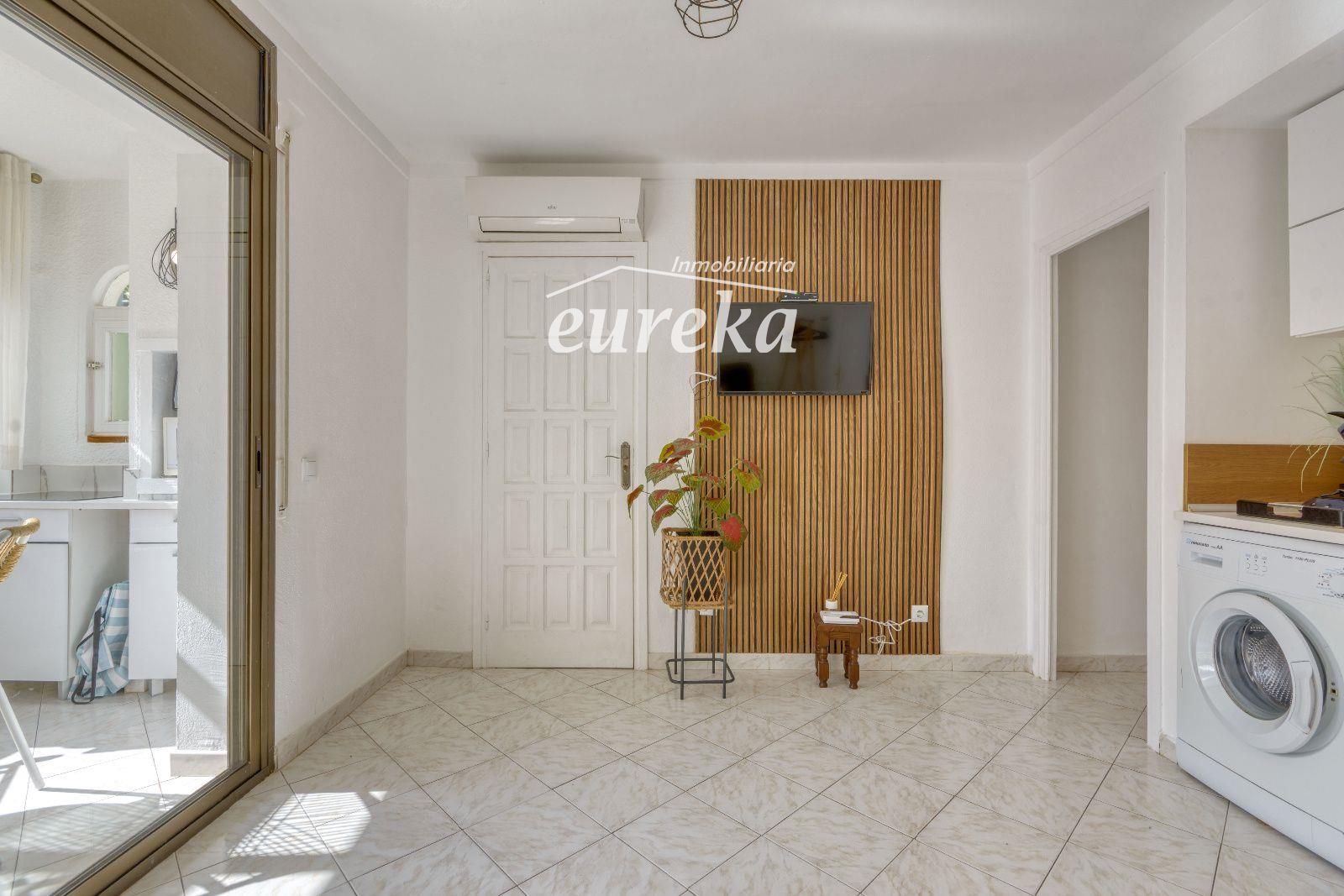 Si buscas un lugar tranquilo en Roses, rodeado de naturaleza y con todas las comodidades para disfrutarlo durante todo el año, este apartamento puede sorprenderte. - Foto 3