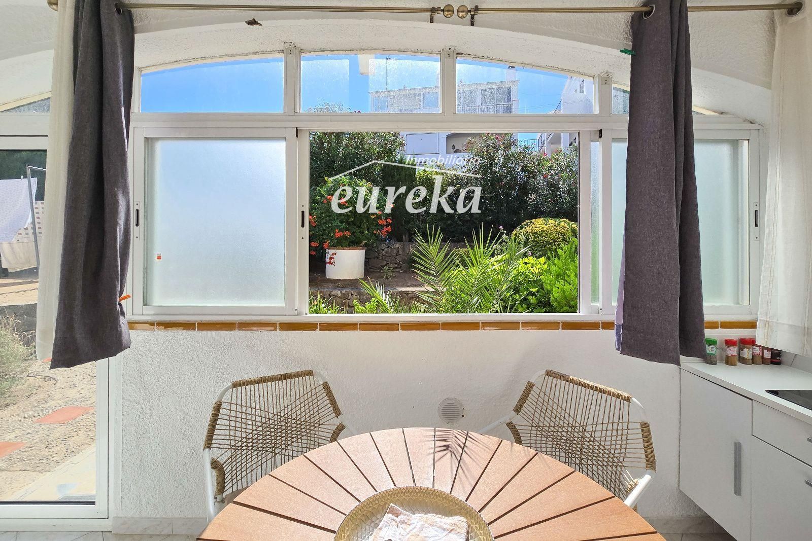 Si buscas un lugar tranquilo en Roses, rodeado de naturaleza y con todas las comodidades para disfrutarlo durante todo el año, este apartamento puede sorprenderte. - Foto 9