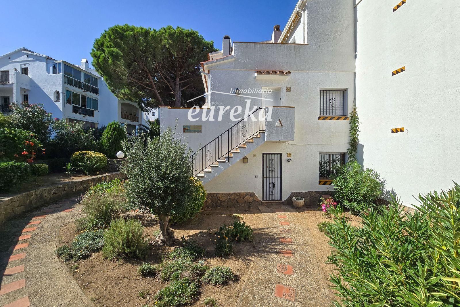 Si buscas un lugar tranquilo en Roses, rodeado de naturaleza y con todas las comodidades para disfrutarlo durante todo el año, este apartamento puede sorprenderte. - Foto 16