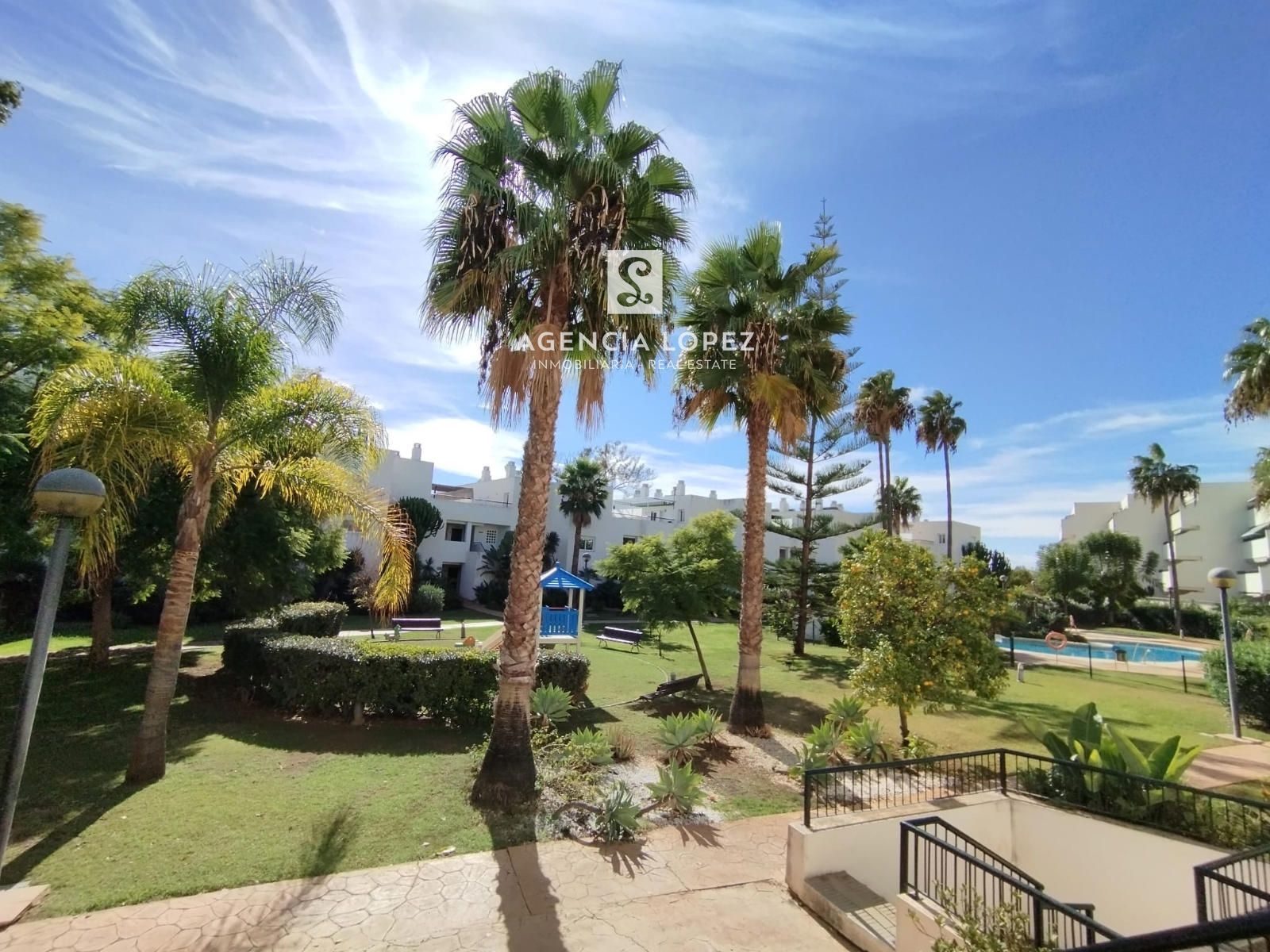 Piso en venta San Pedro de Alcántara, Málaga. Ref: 2088. Agencia López