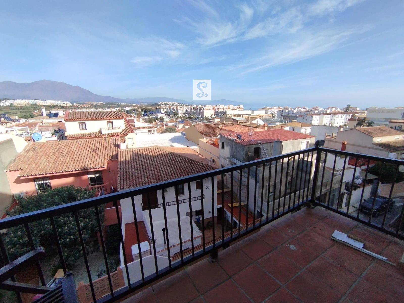 Piso en venta San Luis De Sabinillas, Málaga. Ref: 2100. Agencia López