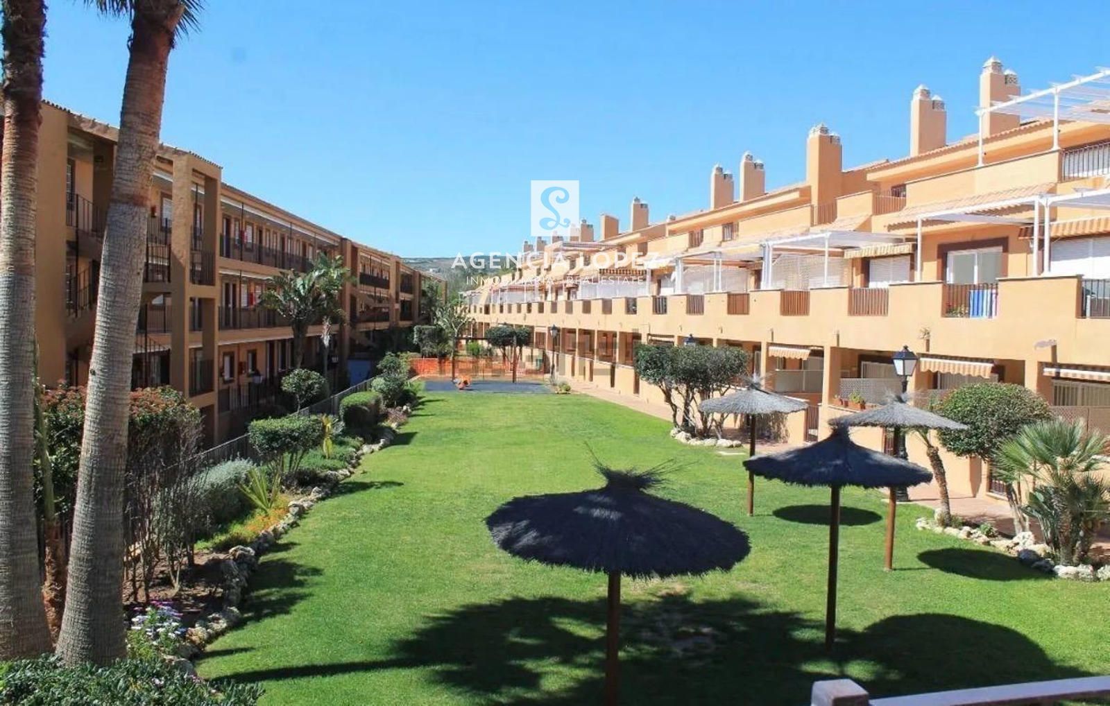 Piso en venta Casares, Málaga. Ref: 2108. Agencia López