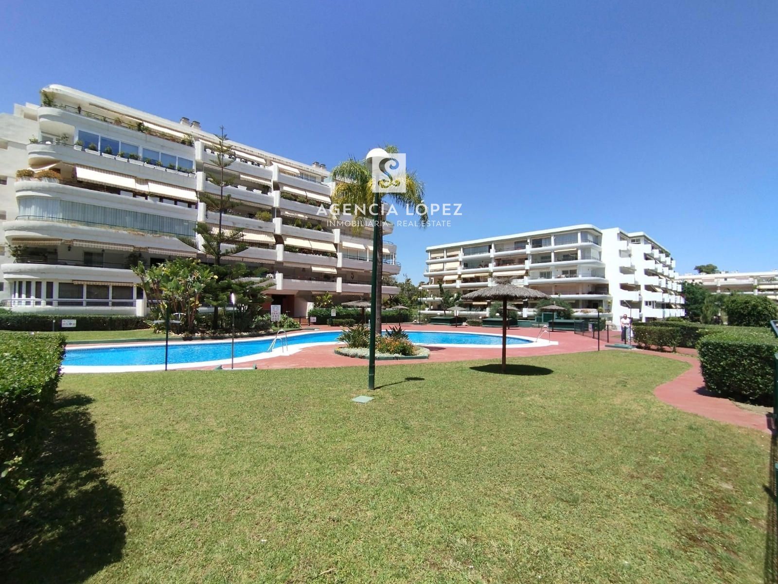 Piso en venta San Pedro de Alcántara, Málaga. Ref: 2110. Agencia López