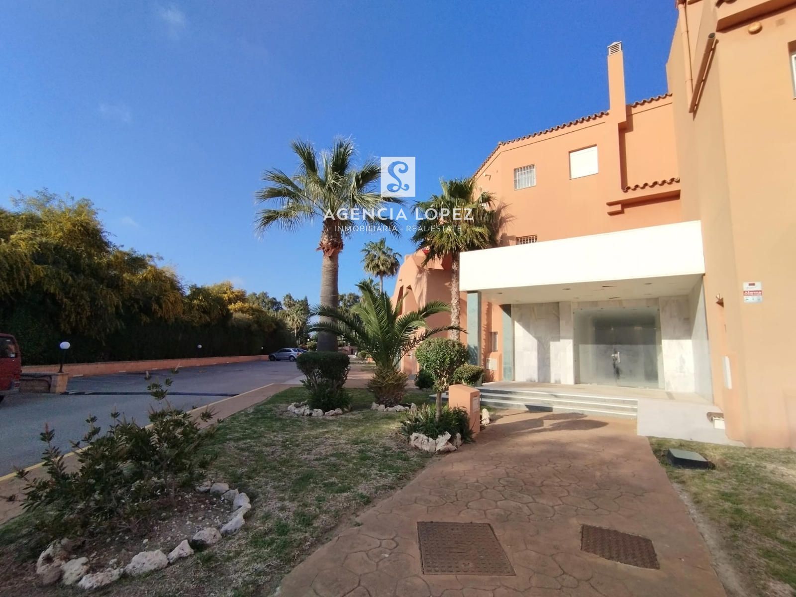 Piso en venta Manilva, Málaga. Ref: 2152. Agencia López