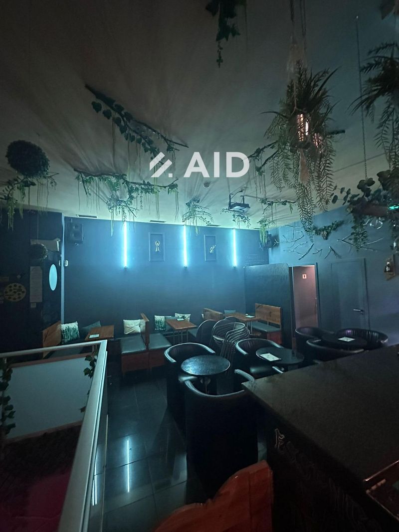 Local Comercial en traspaso Vila Nova de Gaia, Oporto. Ref: 1054. AGENTES INMOBILIARIOS DIGITALES