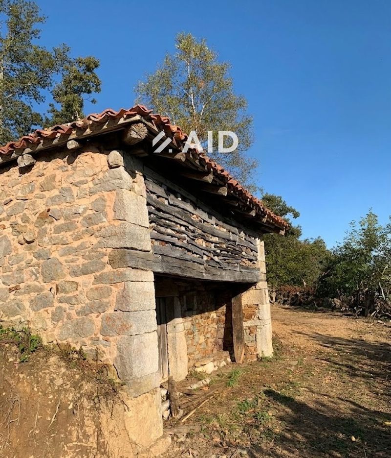 Casa à venda Quirós, Asturias. Ref: 1068. AGENTES INMOBILIARIOS DIGITALES