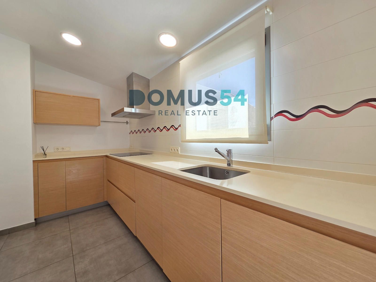 Piso con terraza de alquiler en Campanet — Foto 5