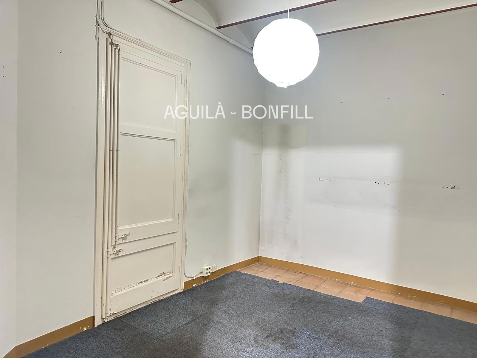 Oficina en lloguer a Barcelona (Gracia)