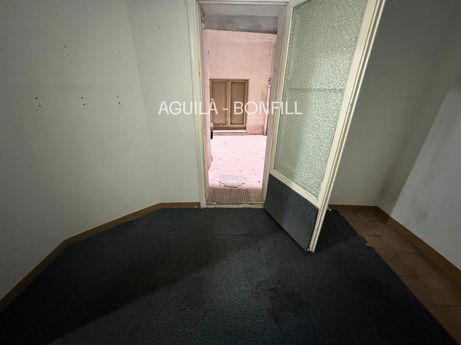 Oficina en lloguer a Barcelona (Gracia)
