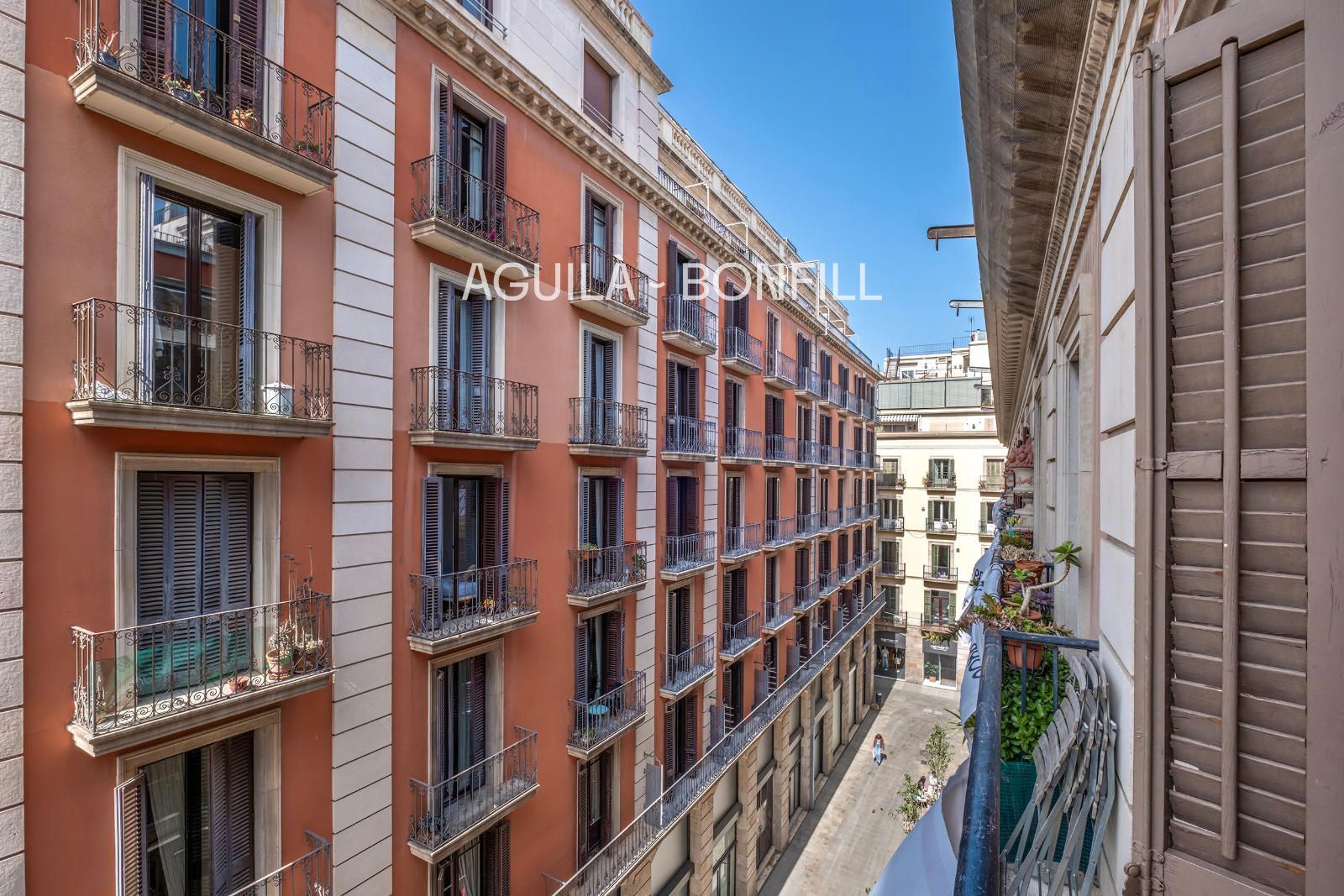 Pis en venda a Barcelona (Ciutat Vella)