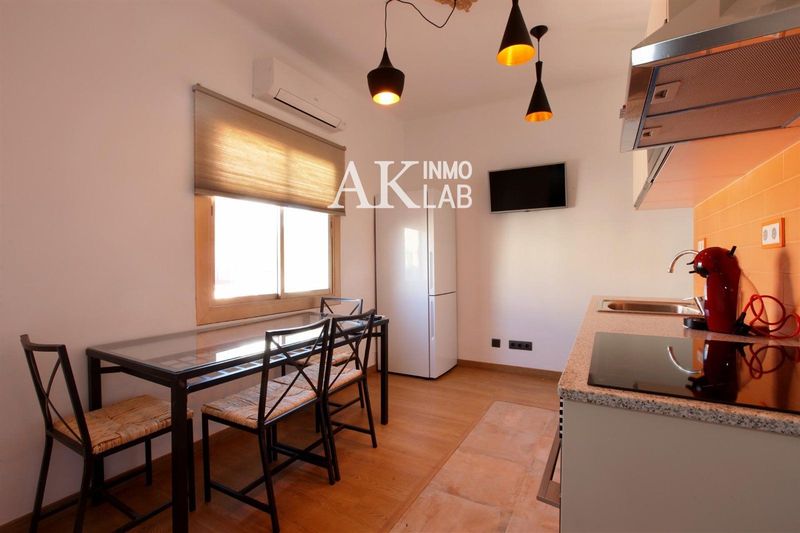 Piso en alquiler Barcelona. Ref: 1009. AK InmoLab