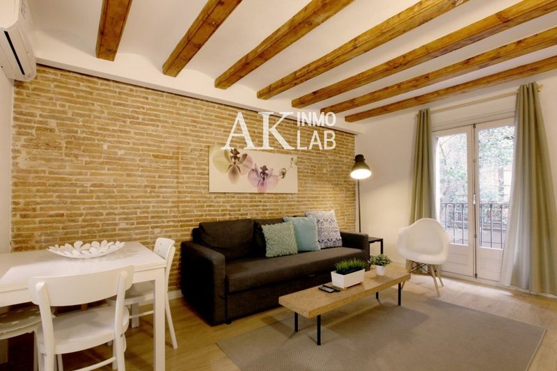 квартира на продажу Barcelona. Ref: 1027. AK InmoLab (Ventas) & AK-BCN (Alquiler)