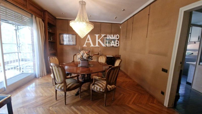 Piso en venta Barcelona. Ref: 1376. AK InmoLab