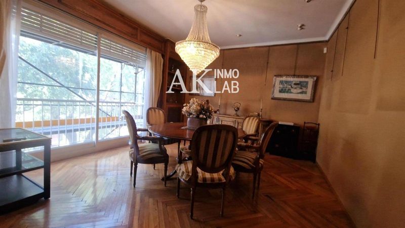 Piso en venta Barcelona. Ref: 1376. AK InmoLab (Ventas) & AK-BCN (Alquiler)