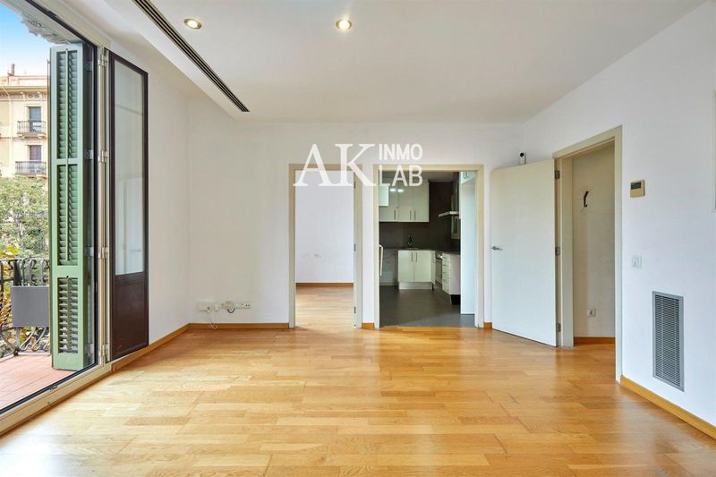 Apartamento en venta Barcelona. Ref: 1438. AK InmoLab (Ventas) & AK-BCN (Alquiler)