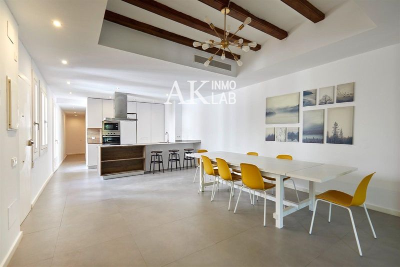 Piso en venta Barcelona. Ref: 1442. AK InmoLab (Ventas) & AK-BCN (Alquiler)