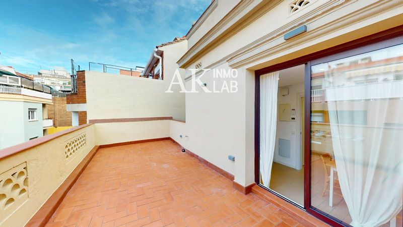 пентхаус на продажу Barcelona. Ref: 1481. AK InmoLab (Ventas) & AK-BCN (Alquiler)