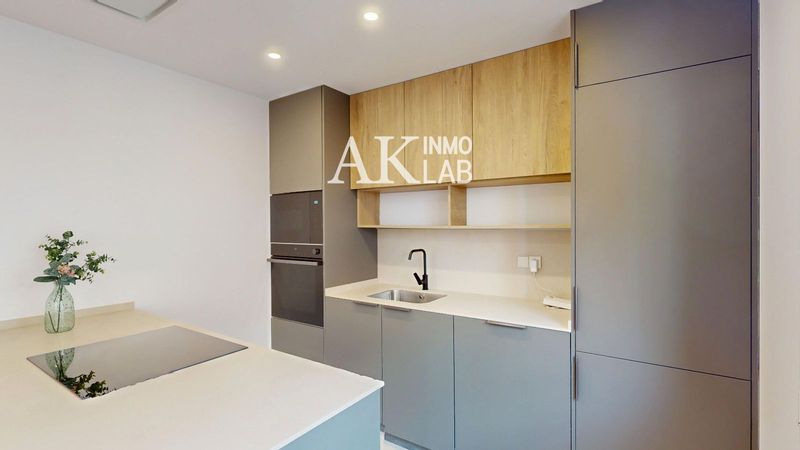 Pis en venda Barcelona. Ref: 1484. AK InmoLab (Ventas) & AK-BCN (Alquiler)