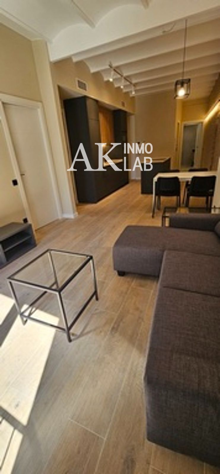 Piso en alquiler Barcelona. Ref: 1494. AK InmoLab (Ventas) & AK-BCN (Alquiler)