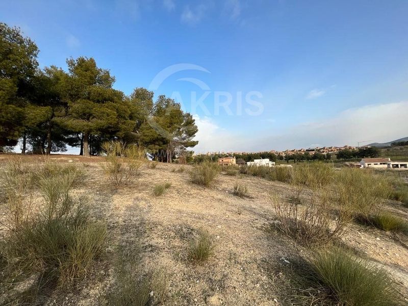 Terreno in vendita Layos, Toledo. Ref: 10623. Inmobiliaria Akris