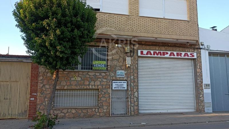 Locali Commerciali in vendita Quintanar De La Orden, Toledo. Ref: 13340. Inmobiliaria Akris