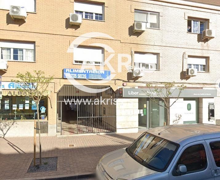 Garagem à venda Yuncos, Toledo. Ref: 14412. Inmobiliaria Akris