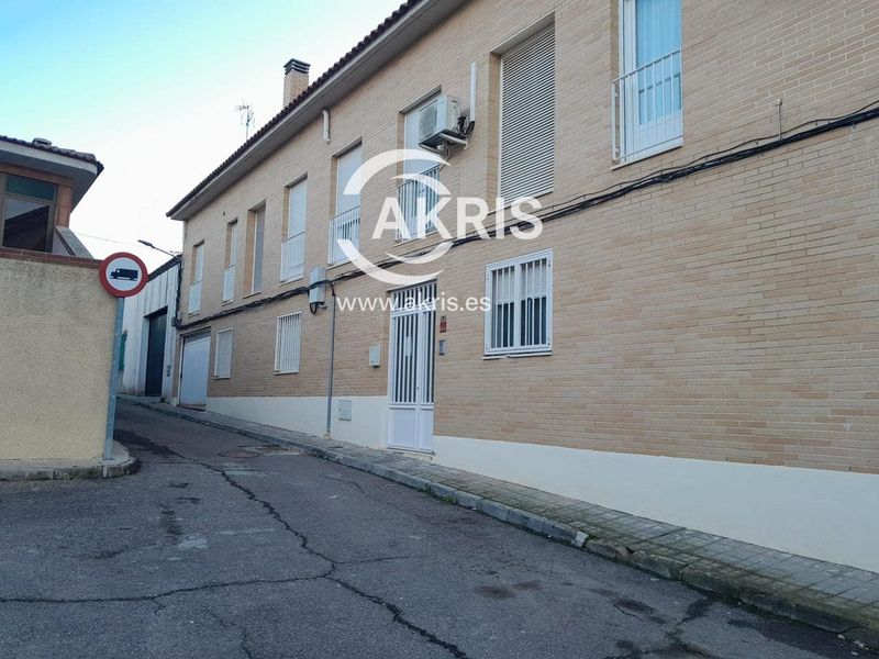 Garagem à venda Esquivias, Toledo. Ref: 14456. Inmobiliaria Akris