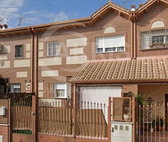 Villa Indipendenti in vendita Seseña, Toledo. Ref: 14862. Inmobiliaria Akris