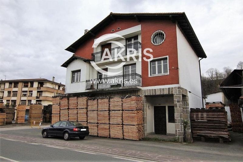 Villa Indipendenti in vendita Doneztebe/Santesteban, Navarra. Ref: 15241. Inmobiliaria Akris